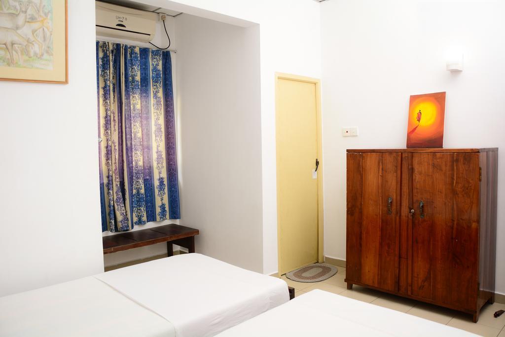 Ykd Tourist Rest Hikkaduwa Hotel Exterior foto